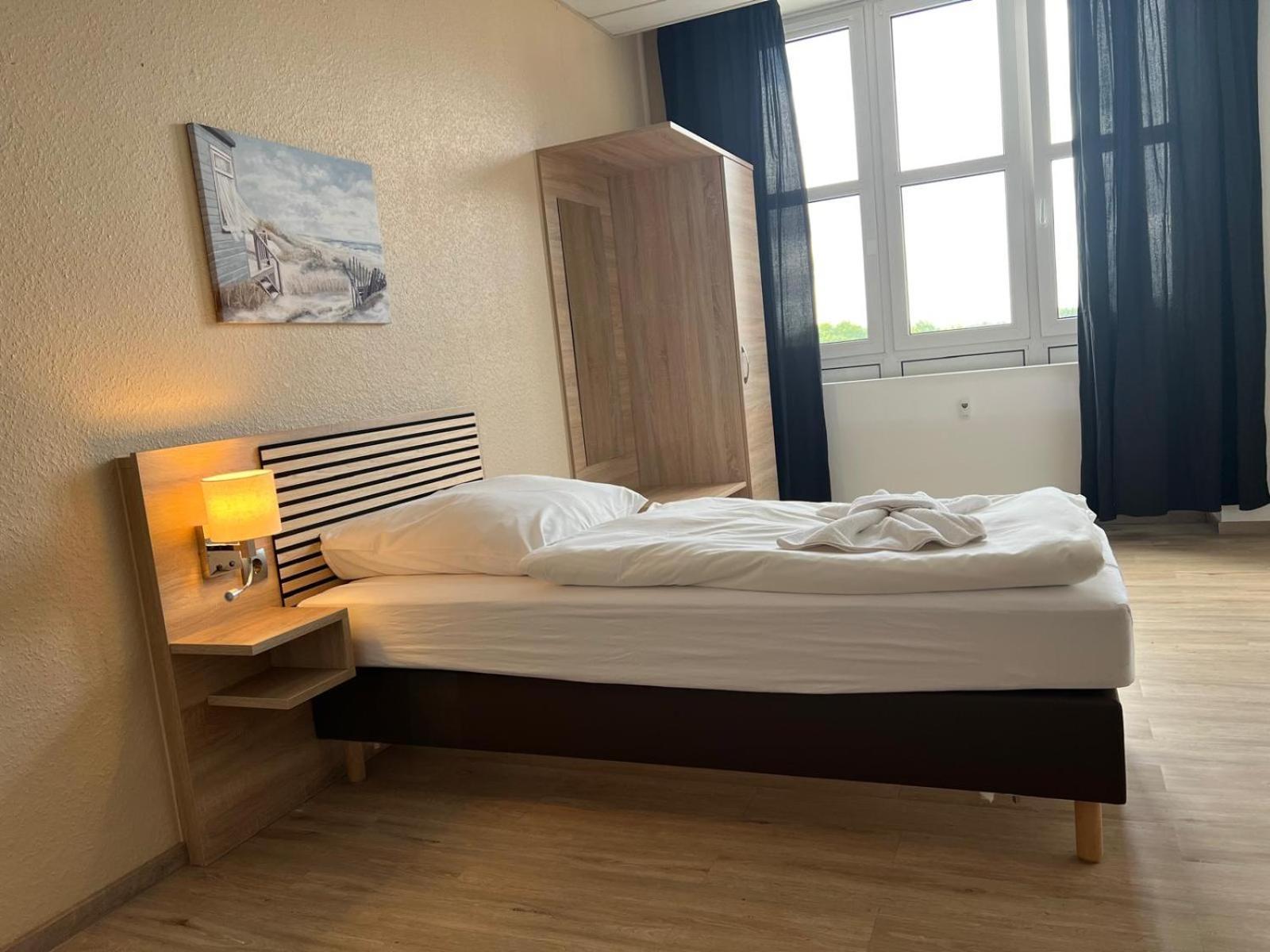 Businessinn.De Aparthotel Μπρέμερχαφεν Εξωτερικό φωτογραφία